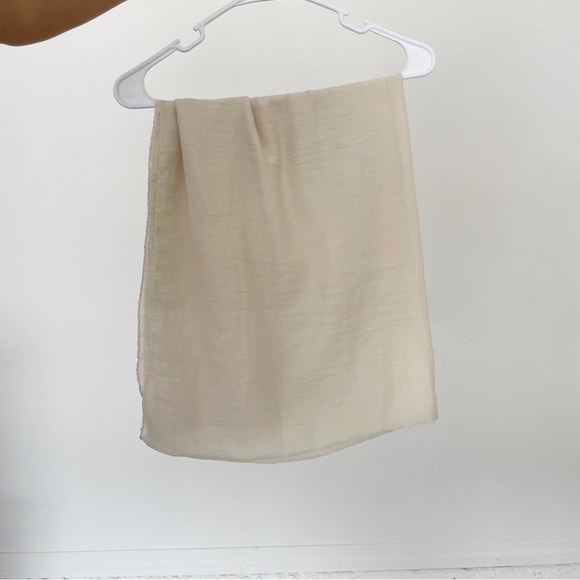 LIFE OF THE PARTY
SCARF TOP BEIGE princess Polly - Picture 8 of 8